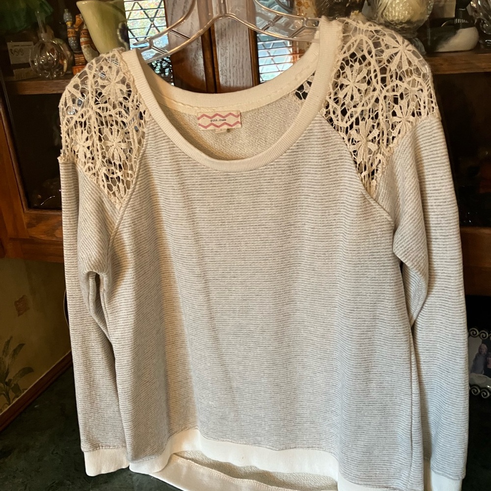NWOT Women's Cream Lace Shoulder Top
NEVER WORN - Picture 8 of 15